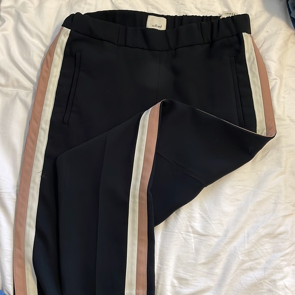 Aritzia Babaton cropped pants - Picture 1 of 3